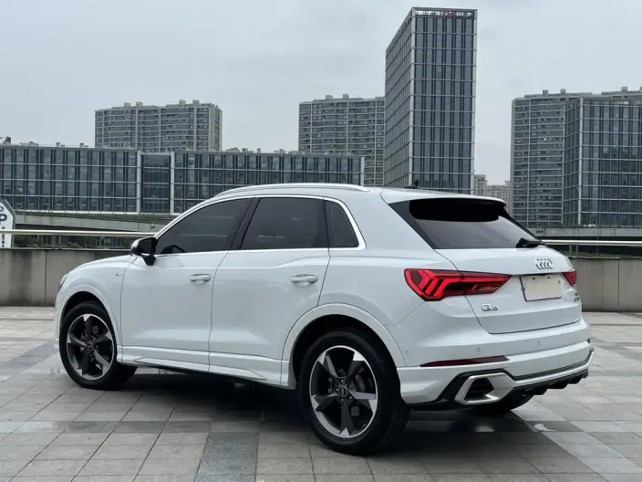 AUDI Q3 2024 Model 35 TFSI Fashion Dynamic Model – фото 4
