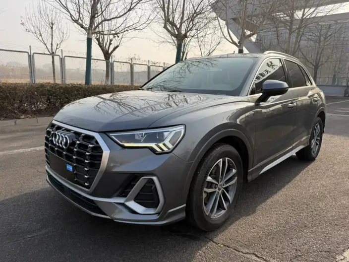 AUDI Q3 2020 Model 35 TFSI Enterprising Dynamic Model – фото 1