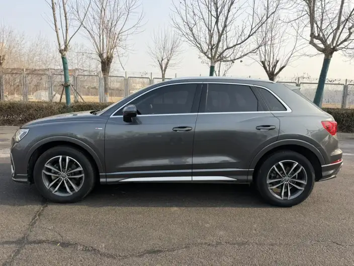 AUDI Q3 2020 Model 35 TFSI Enterprising Dynamic Model – фото 3