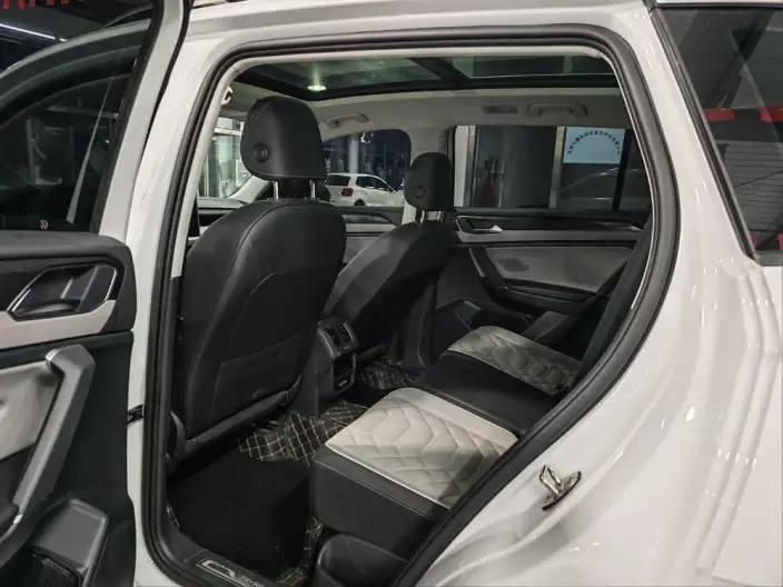Volkswagen Tayron 2023 Model 330TSI 2WD Luxury Plus Advanced version – фото 9