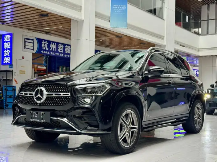 Mercedes-Benz GLE Imported 2024 Model GLE 450 4MATIC Fashion Model – фото 1