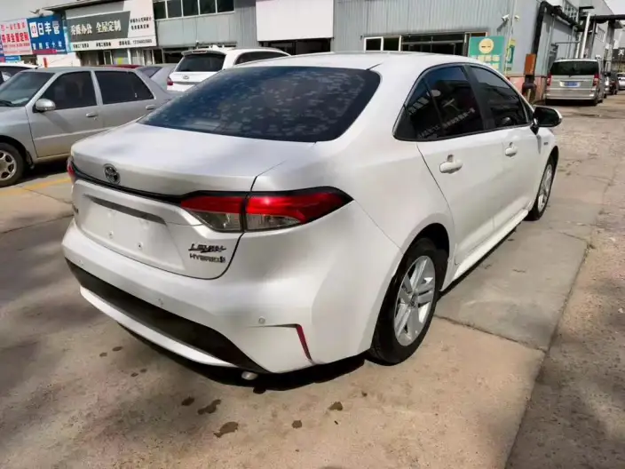 Toyota Levin 2021 Model Hybrid 1.8H E-CVT Deluxe Edition – фото 6