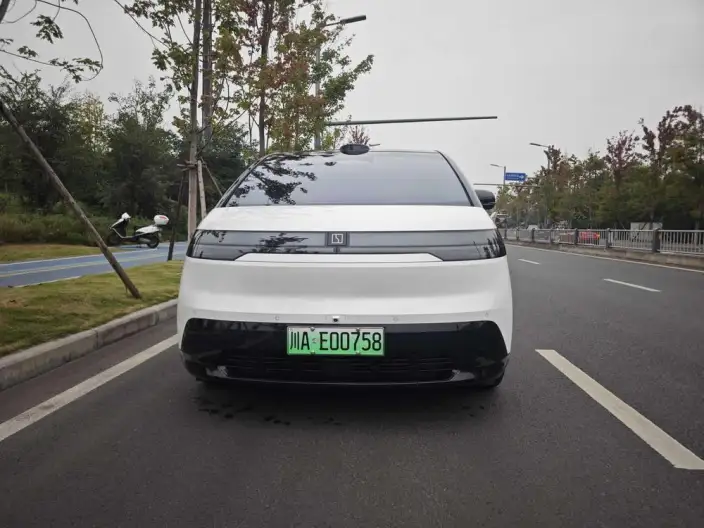 ZEEKR MIX 2025 Model 102kWh Long Battery Life Pro Smart Driving Edition – фото 2
