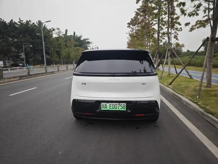 ZEEKR MIX 2025 Model 102kWh Long Battery Life Pro Smart Driving Edition – фото 5