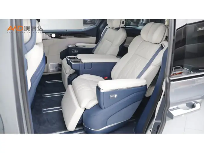 ZEEKR 009 2024 Model VI seat Executive Edition 4WD 108kWh – фото 5
