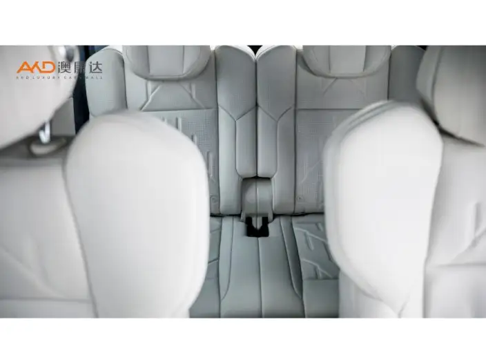 ZEEKR 009 2024 Model VI seat Executive Edition 4WD 108kWh – фото 7
