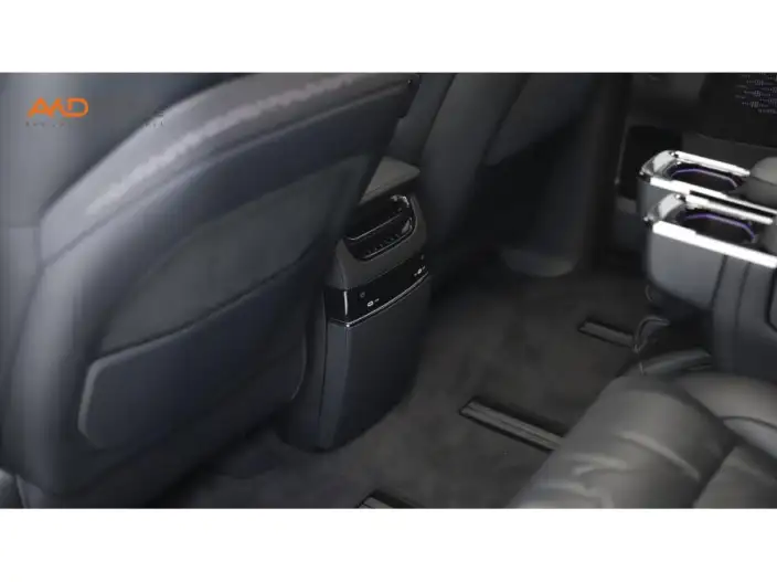 ZEEKR 009 2024 Model VI seat Executive Edition 4WD 108kWh – фото 6