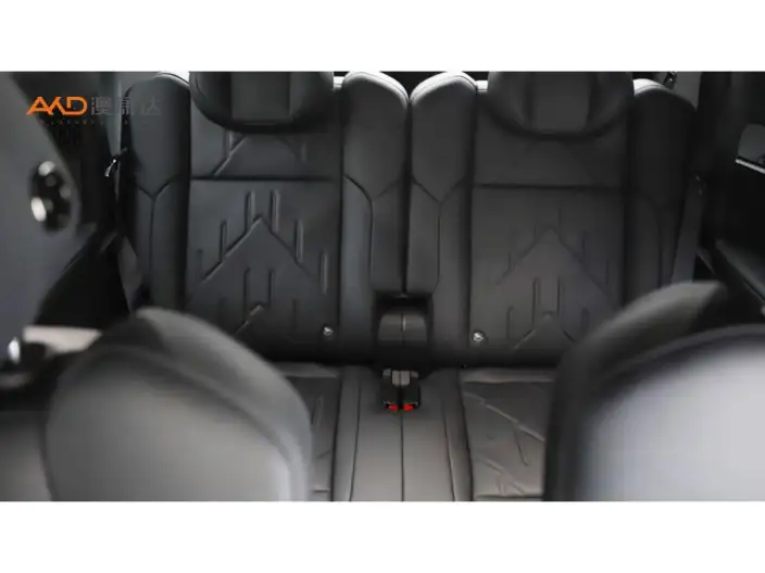 ZEEKR 009 2024 Model VI seat Executive Edition 4WD 108kWh – фото 10