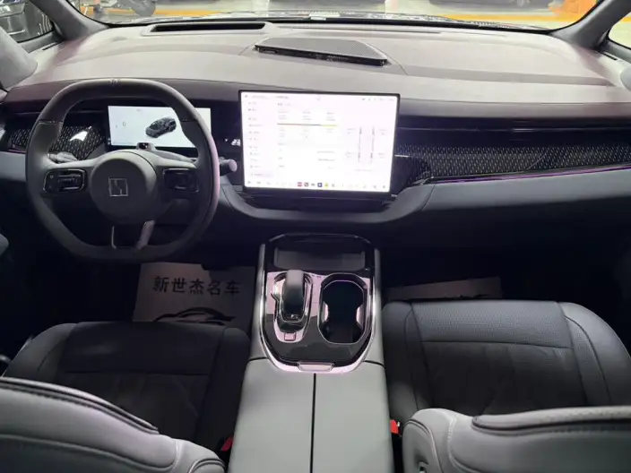 ZEEKR 009 2024 Model VI seat Executive Edition 4WD 108kWh – фото 10