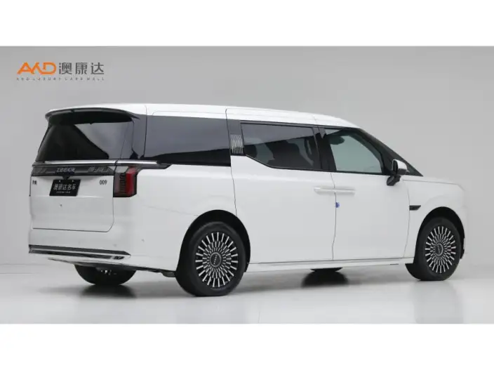 ZEEKR 009 2024 Model VI seat Executive Edition 4WD 108kWh