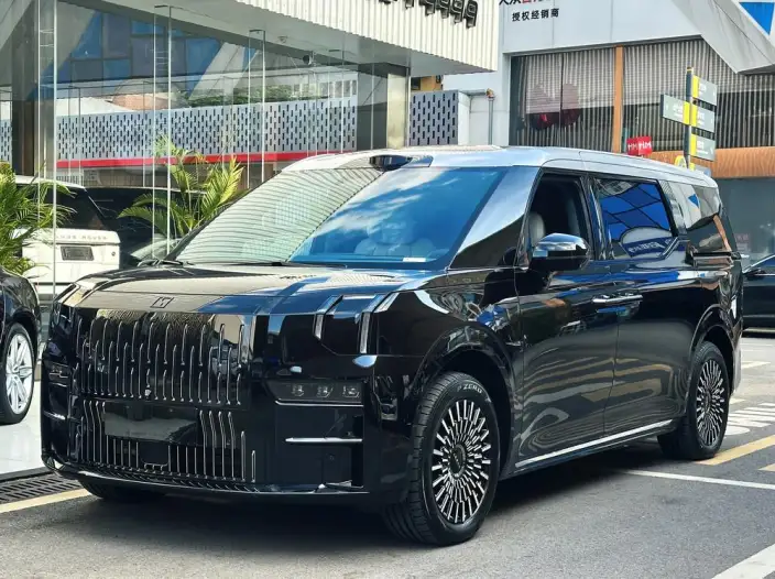 ZEEKR 009 2024 Model VI seat Executive Edition 4WD 108kWh