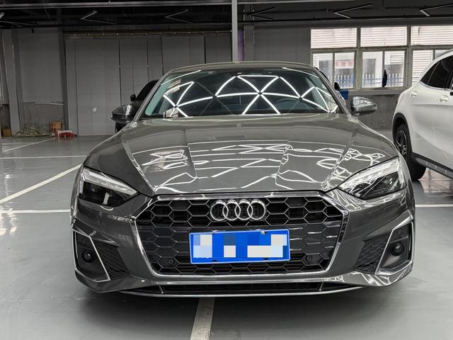 Audi A5 2023 Sportback 40 TFSI Stylish Dynamic – фото 2