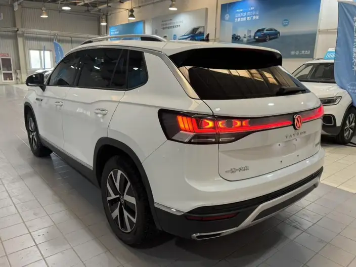 Volkswagen Tayron 2023 Model 300TSI 2WD Luxury Plus Advanced version – фото 4