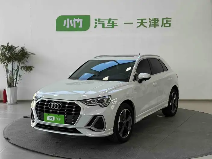 AUDI Q3 2023 Model 35 TFSI Fashion Dynamic Model – фото 1
