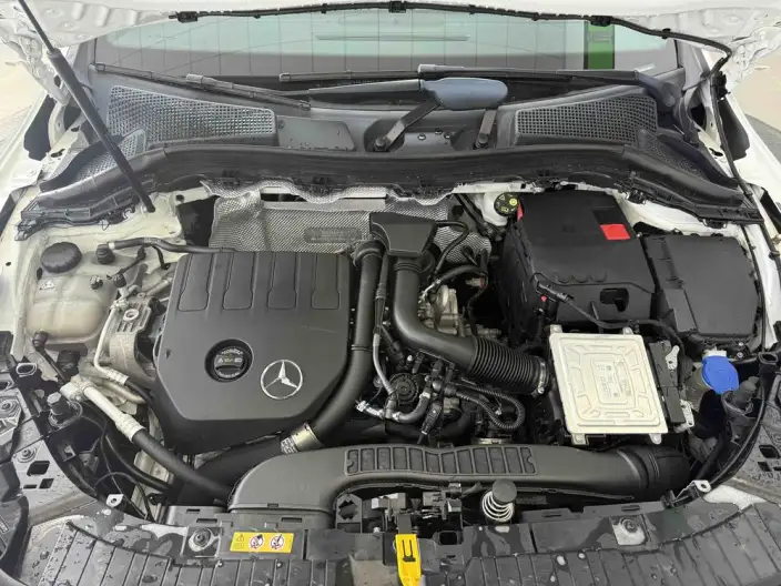 Mercedes-Benz GLA 2022 Model GLA 180 – фото 9
