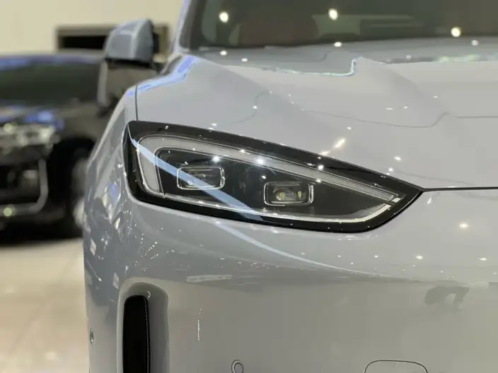 Aito M5 2024 Model Extended Range Max RS 4WD Advanced intelligent driving Edition – фото 8