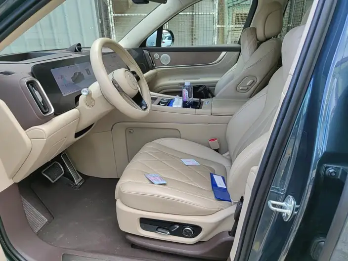 Aito M9 2024 Model Extended Range Ultra VI seat Edition – фото 10