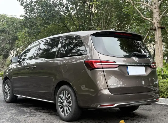 Buick GL8 2023 Model Business class 2.0T Comfort Model – фото 4