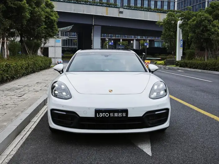 Panamera 2021 Model Panamera Executive Extended Edition 2.9T – фото 2