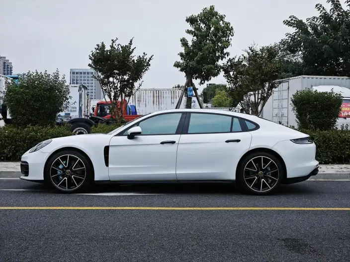 Panamera 2021 Model Panamera Executive Extended Edition 2.9T – фото 4