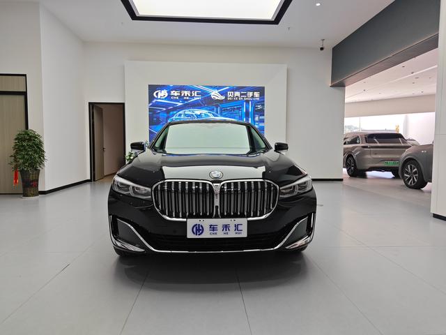 BMW 7 Series 2021 740Li Leader Luxury Package – фото 2
