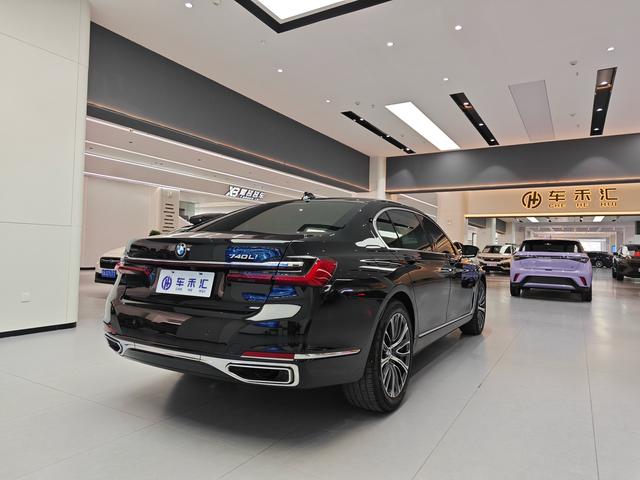 BMW 7 Series 2021 740Li Leader Luxury Package – фото 4