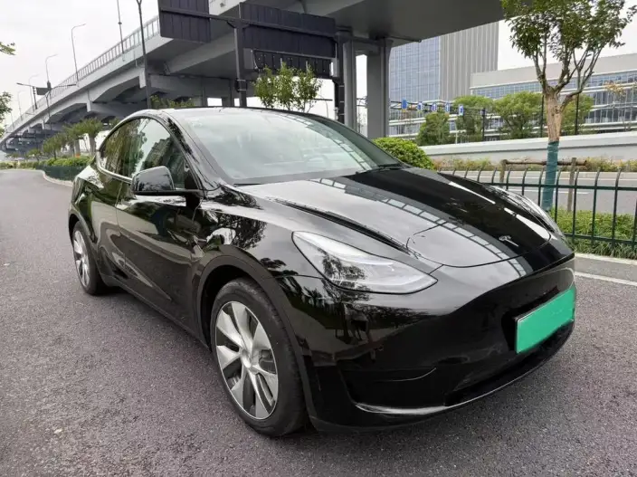 Model Y 2022 Model Facelift Rear-wheel drive version – фото 3