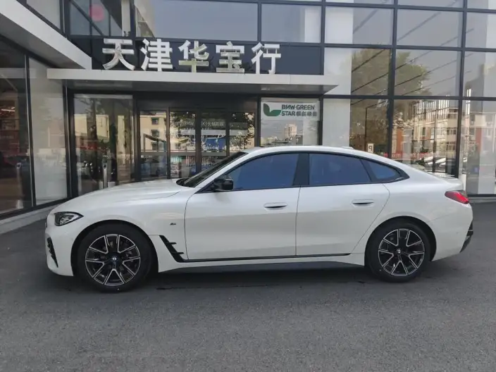 BMW 4 Series 2023 Model 425i Gran Coupe M Sports Set – фото 3