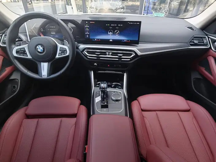 BMW 4 Series 2023 Model 425i Gran Coupe M Sports Set – фото 6
