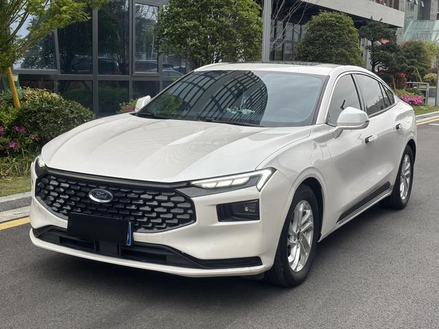 Ford Mondeo 2023 EcoBoost 180 Com f ort – фото 1
