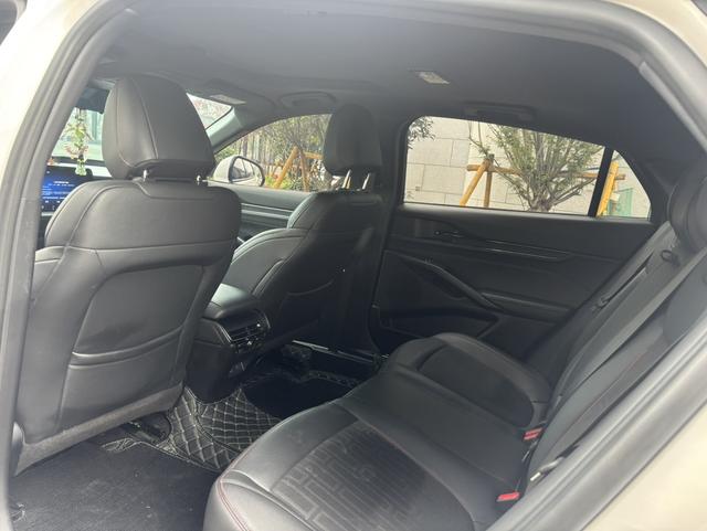 Ford Mondeo 2023 EcoBoost 180 Com f ort – фото 9