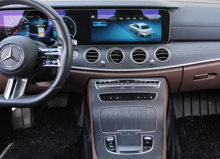 Mercedes-Benz E-Class 2021 Model Facelift E 300 L Fashion Model Sports sedan – фото 9
