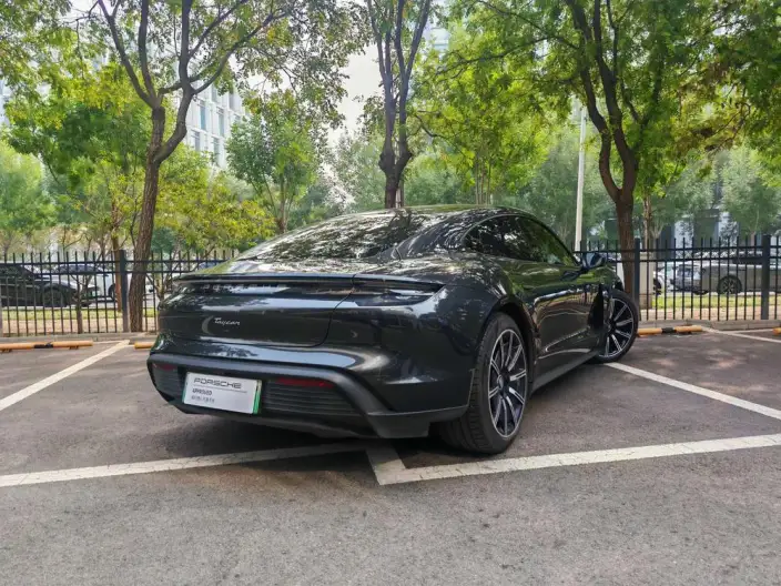 Taycan 2022 Model Facelift Taycan – фото 6