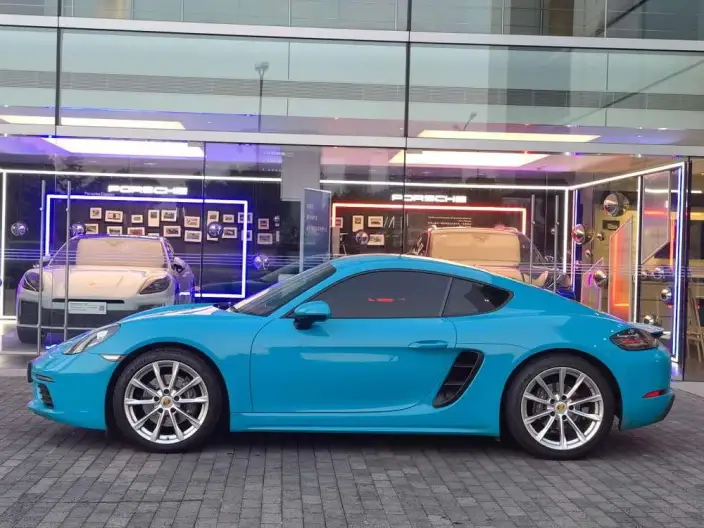 Porsche 718 2020 Model Cayman 2.0T – фото 3