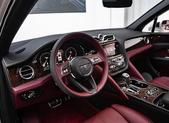 Bentayga 2021 Model 4.0T V8 – фото 7