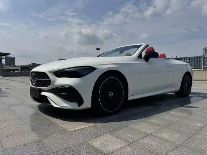 Mercedes-Benz CLE-Class 2024 Model CLE 300 4MATIC Convertible Coupe – фото 1