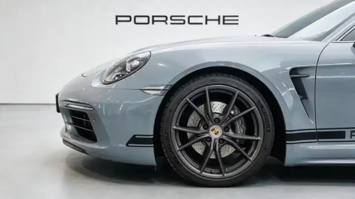 Porsche 718 2023 Model Cayman T – фото 6