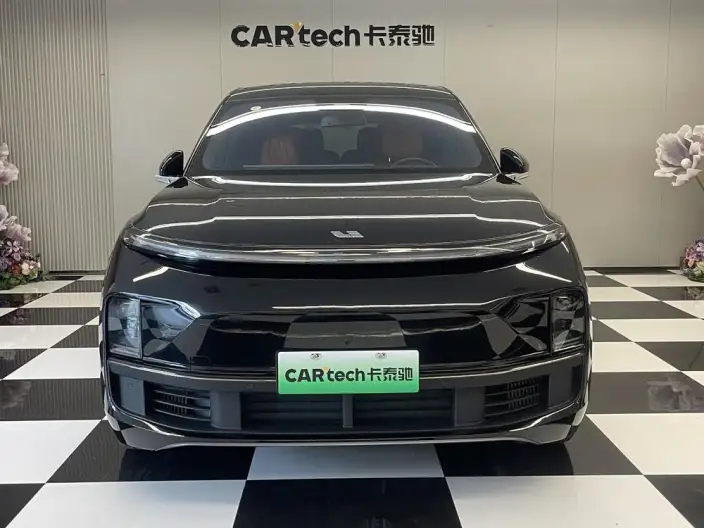 Li Auto L8 2024 Model Pro Edition