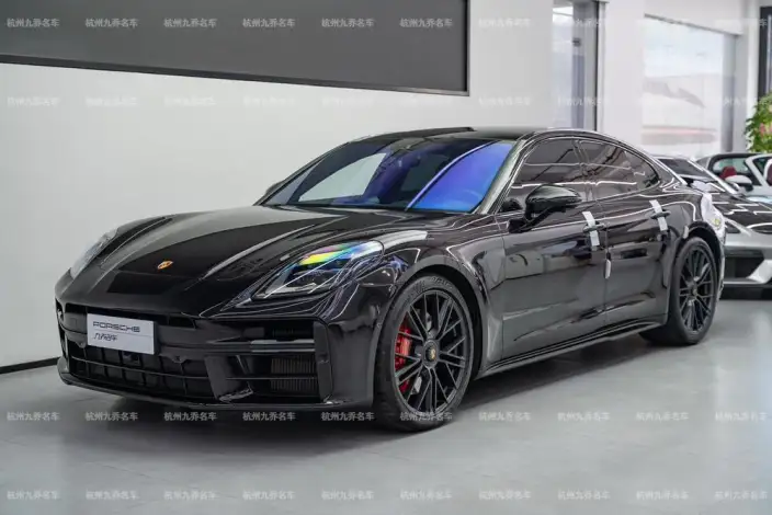 Panamera 2026 Model Panamera GTS 4.0T – фото 1