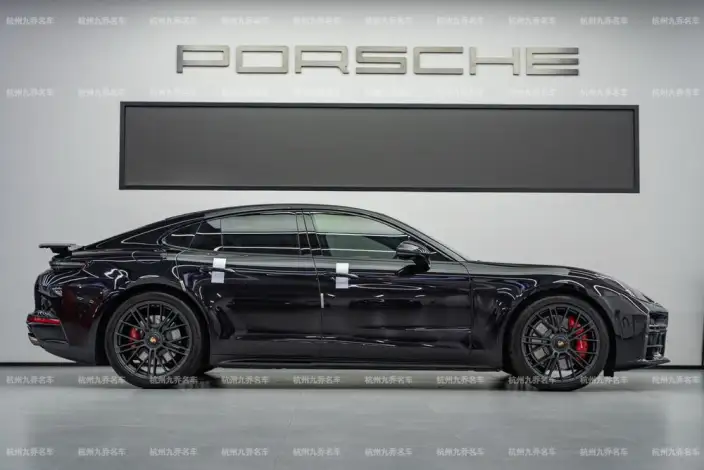 Panamera 2026 Model Panamera GTS 4.0T – фото 8
