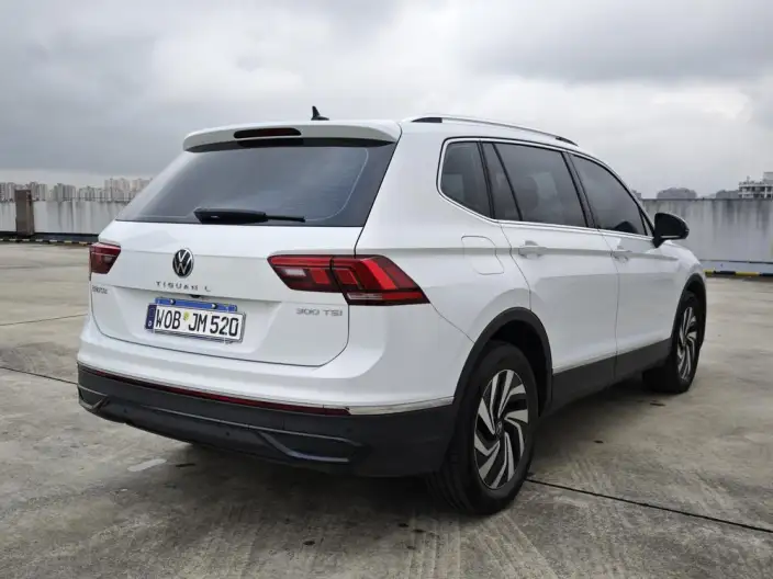 Volkswagen Tiguan L 2023 Model 300TSI 2WD Smart Edition – фото 7