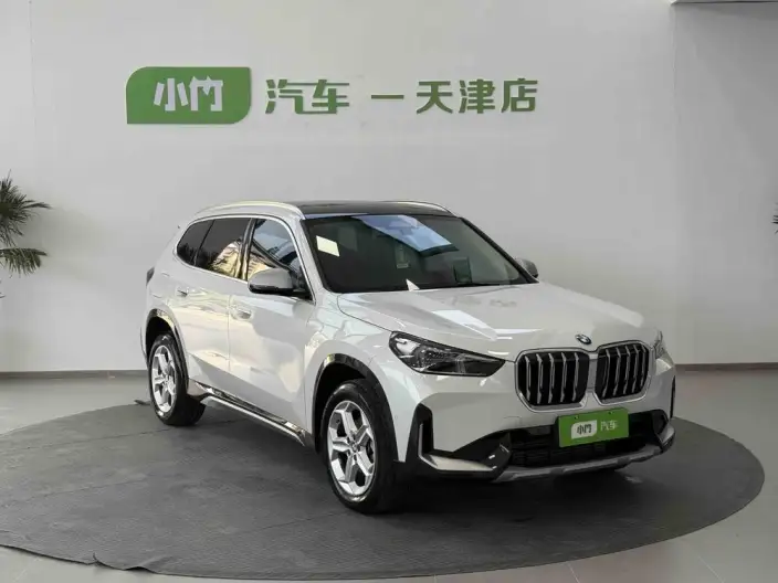 BMW X1 2023 Model sDrive20Li X Design Set – фото 3
