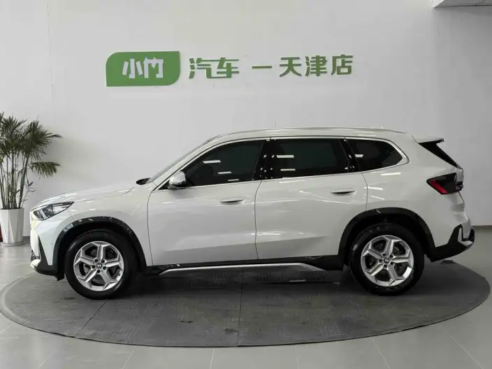 BMW X1 2023 Model sDrive20Li X Design Set – фото 4