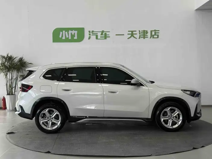 BMW X1 2023 Model sDrive20Li X Design Set – фото 8
