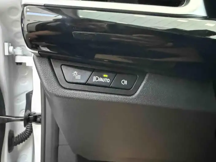 BMW X1 2023 Model sDrive20Li X Design Set – фото 10
