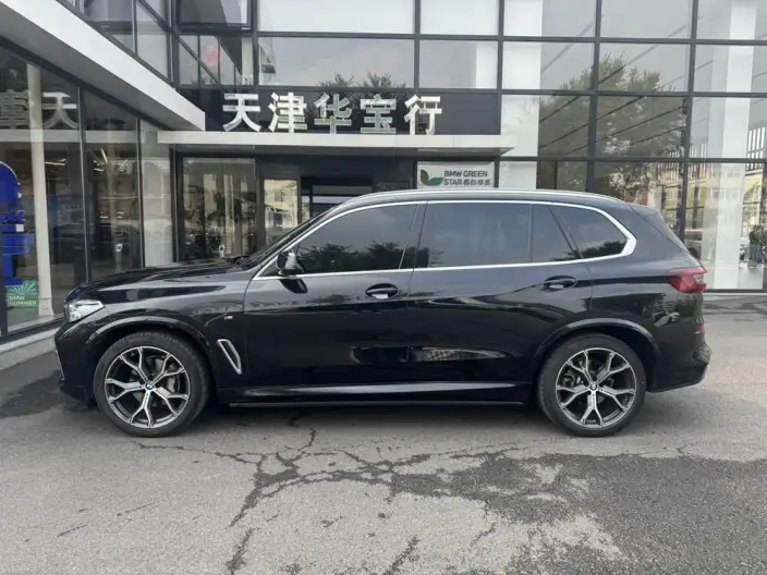 BMW X5 2022 Model Facelift xDrive 40Li M Sports Set – фото 3