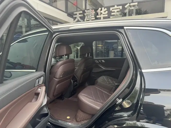 BMW X5 2022 Model Facelift xDrive 40Li M Sports Set – фото 9