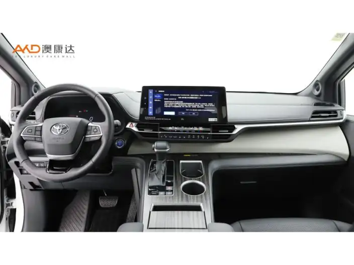 Granvia 2022 Model 2.5L Hybrid Ultimate Edition – фото 7