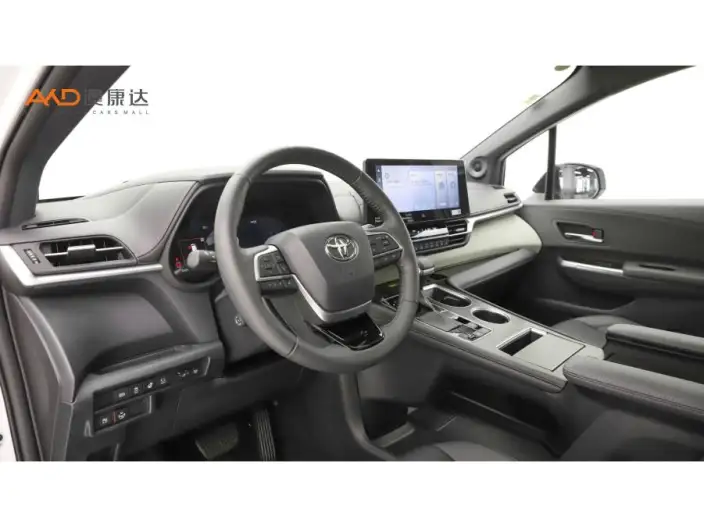 Granvia 2022 Model 2.5L Hybrid Ultimate Edition – фото 8