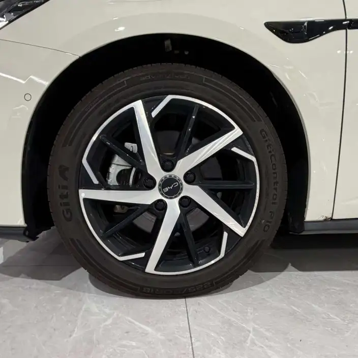 BYD Seal 07DM 2026 Model DM-i 230KM Flagship Model – фото 6